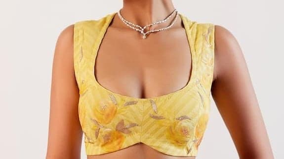 Blouse catalogue preview